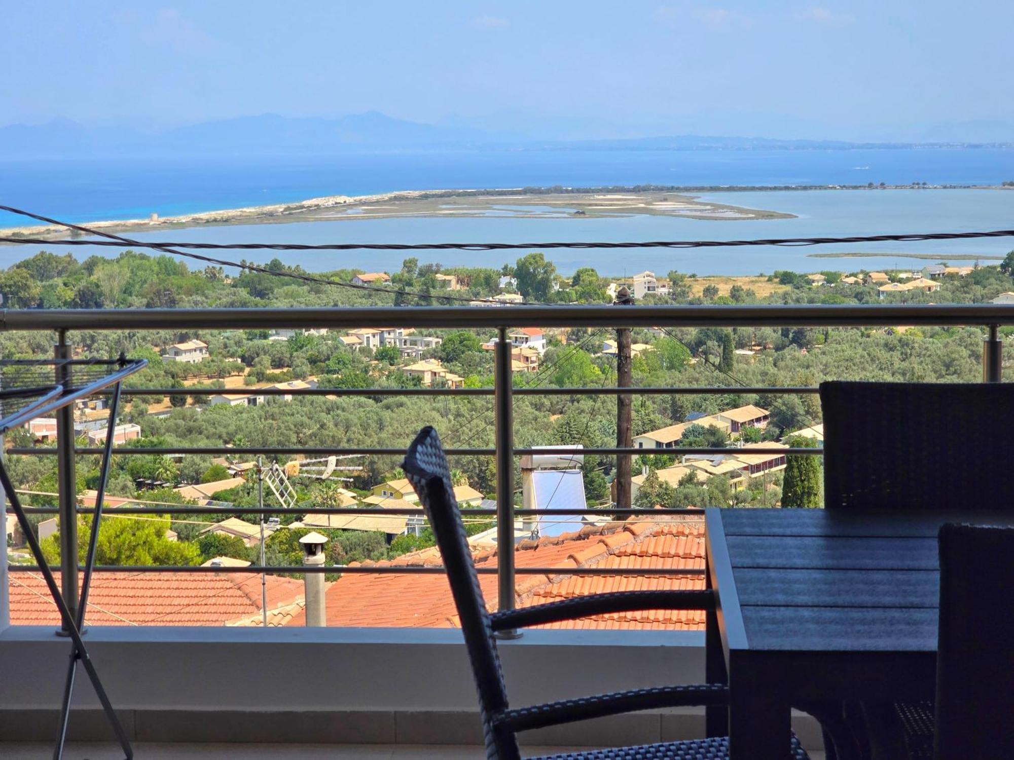 Ak View Apartments Lefkada City ภายนอก รูปภาพ