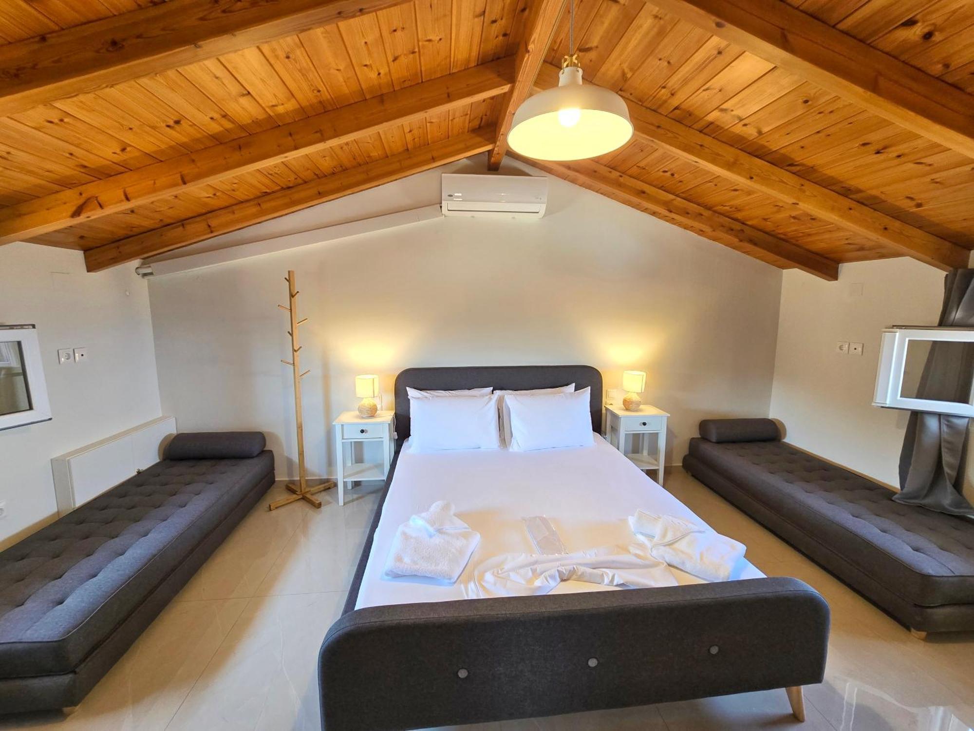 Ak View Apartments Lefkada City ภายนอก รูปภาพ
